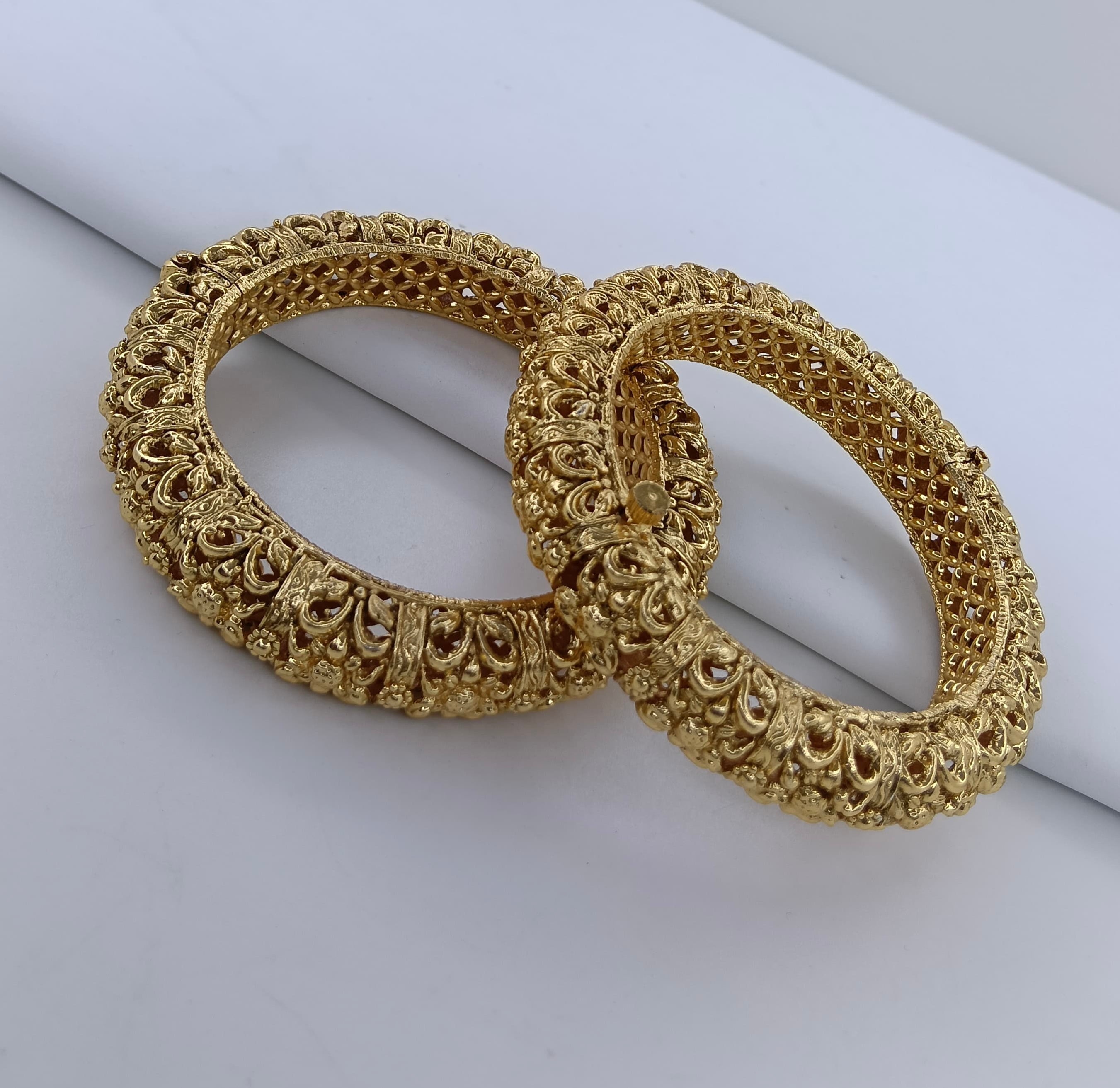 Gold Plated adjustable Rajwadi bangles
