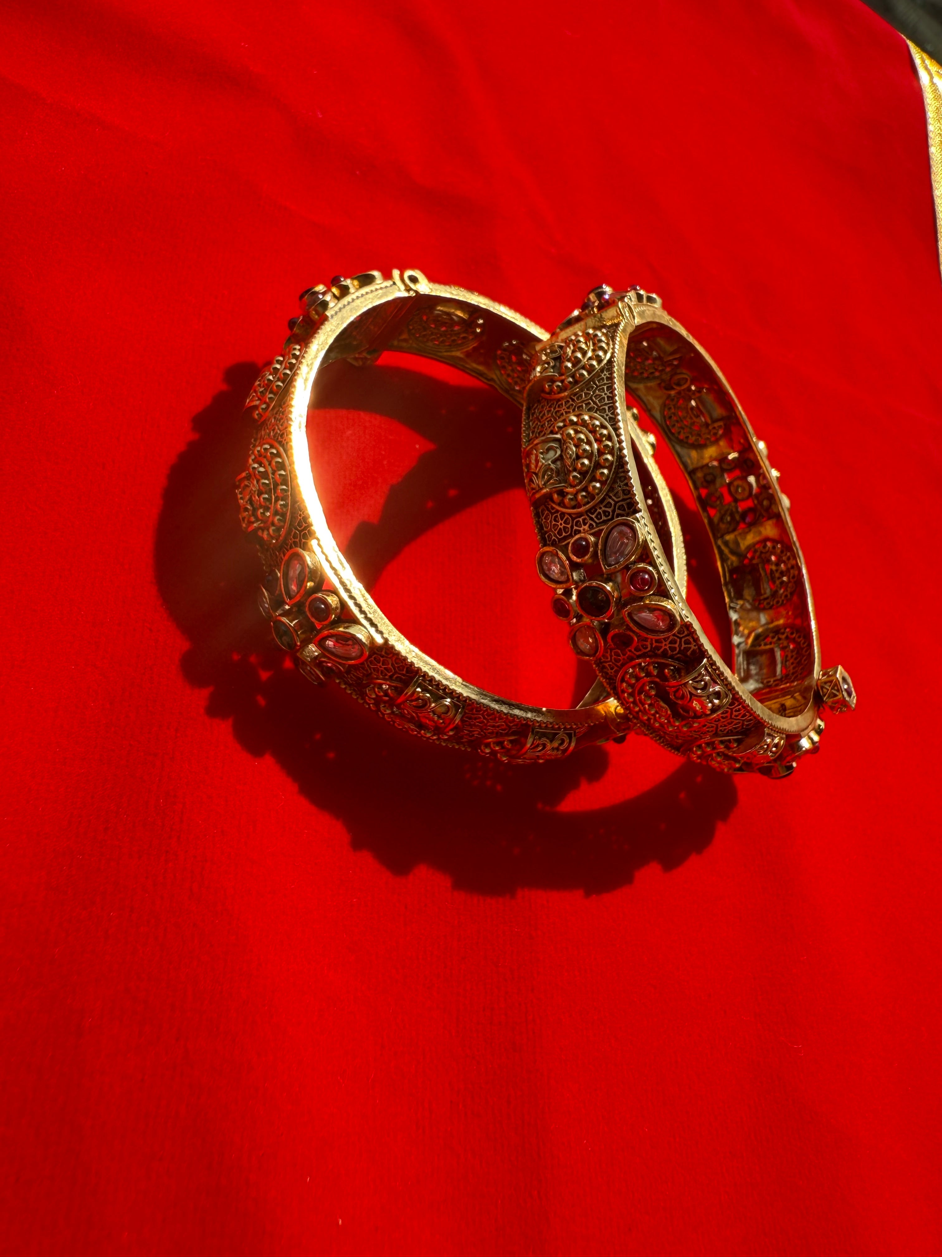 Antique Flower Bangle