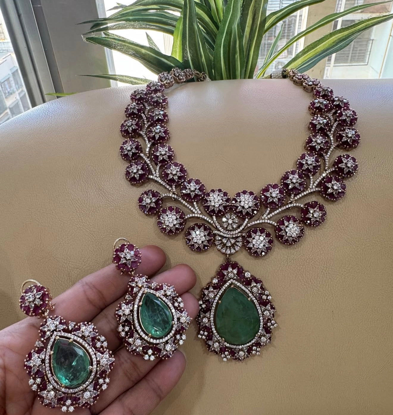 STIFF FLOWER BRIDAL HASLI