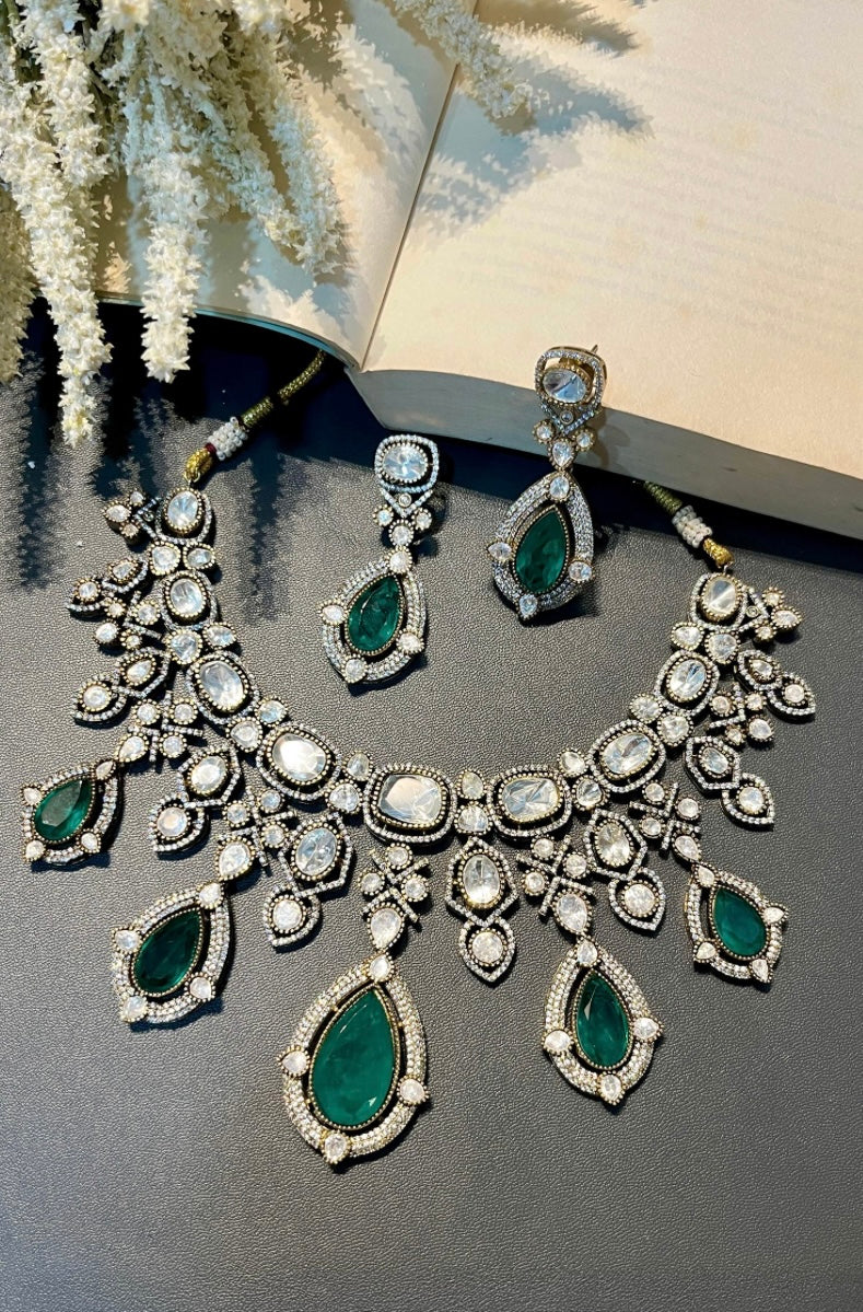 Green Zari, Stones Kundan Embellished Necklace Set