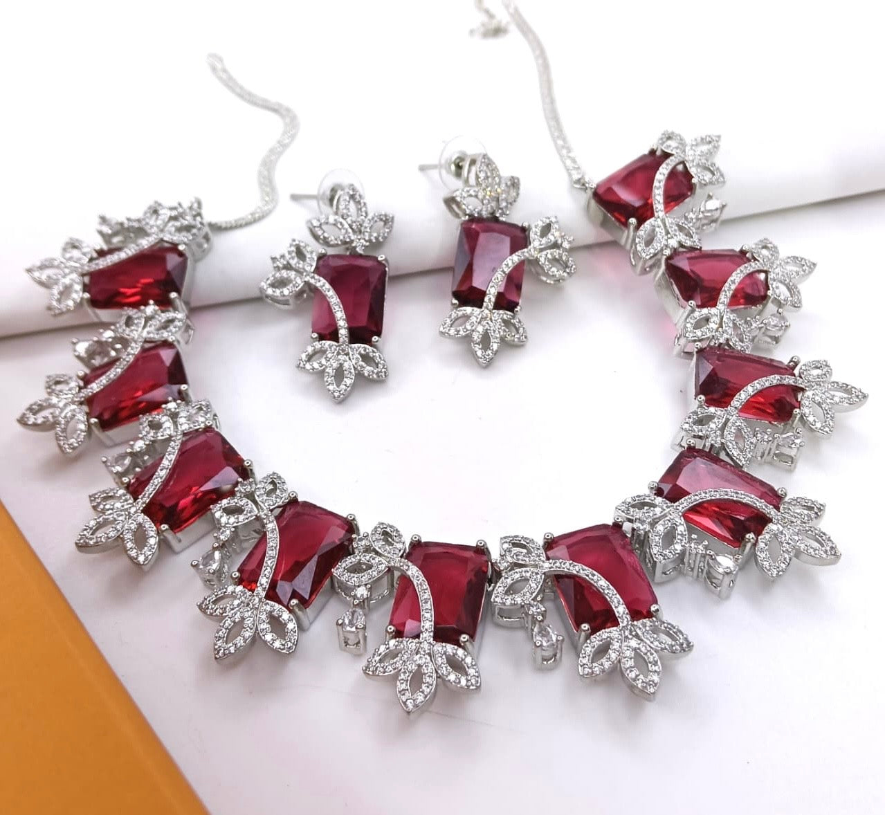 Elegant Ruby Red Stone Necklace Set with Sparkling Diamond Accents