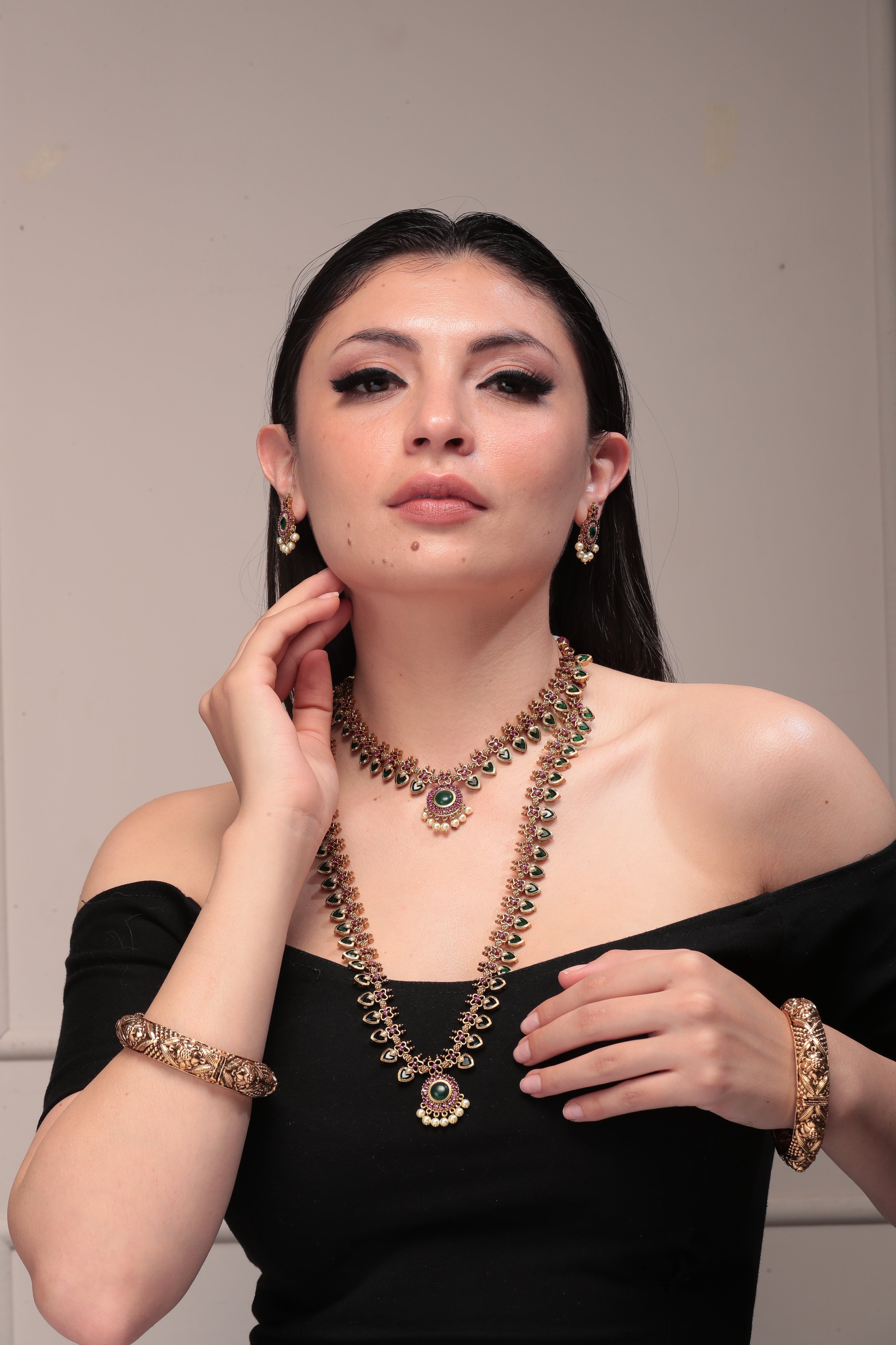 Antique Gold & Kundan Emerald Necklace Duo