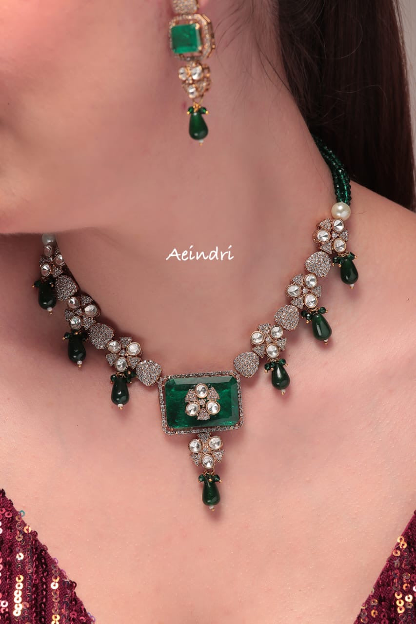 Aeindri Emerald Elegance Choker Necklace with Earrings