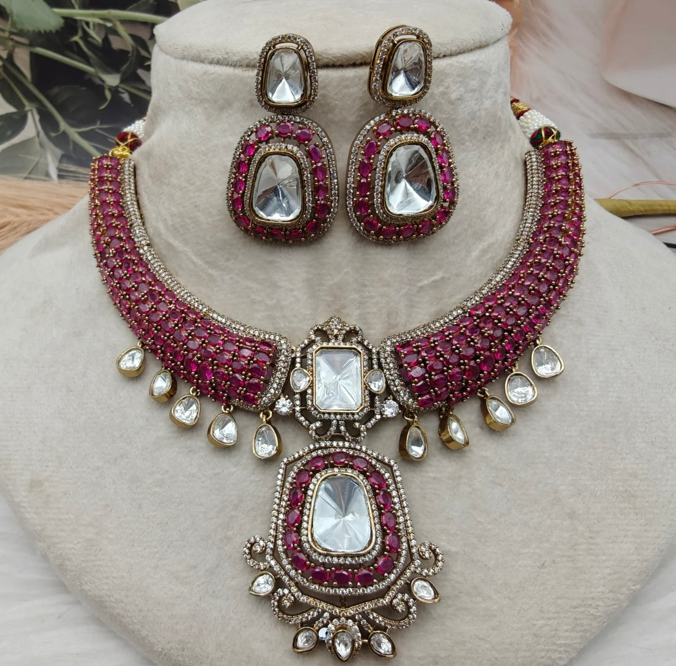 Moissanite Polki Premium Necklace Set - Rub