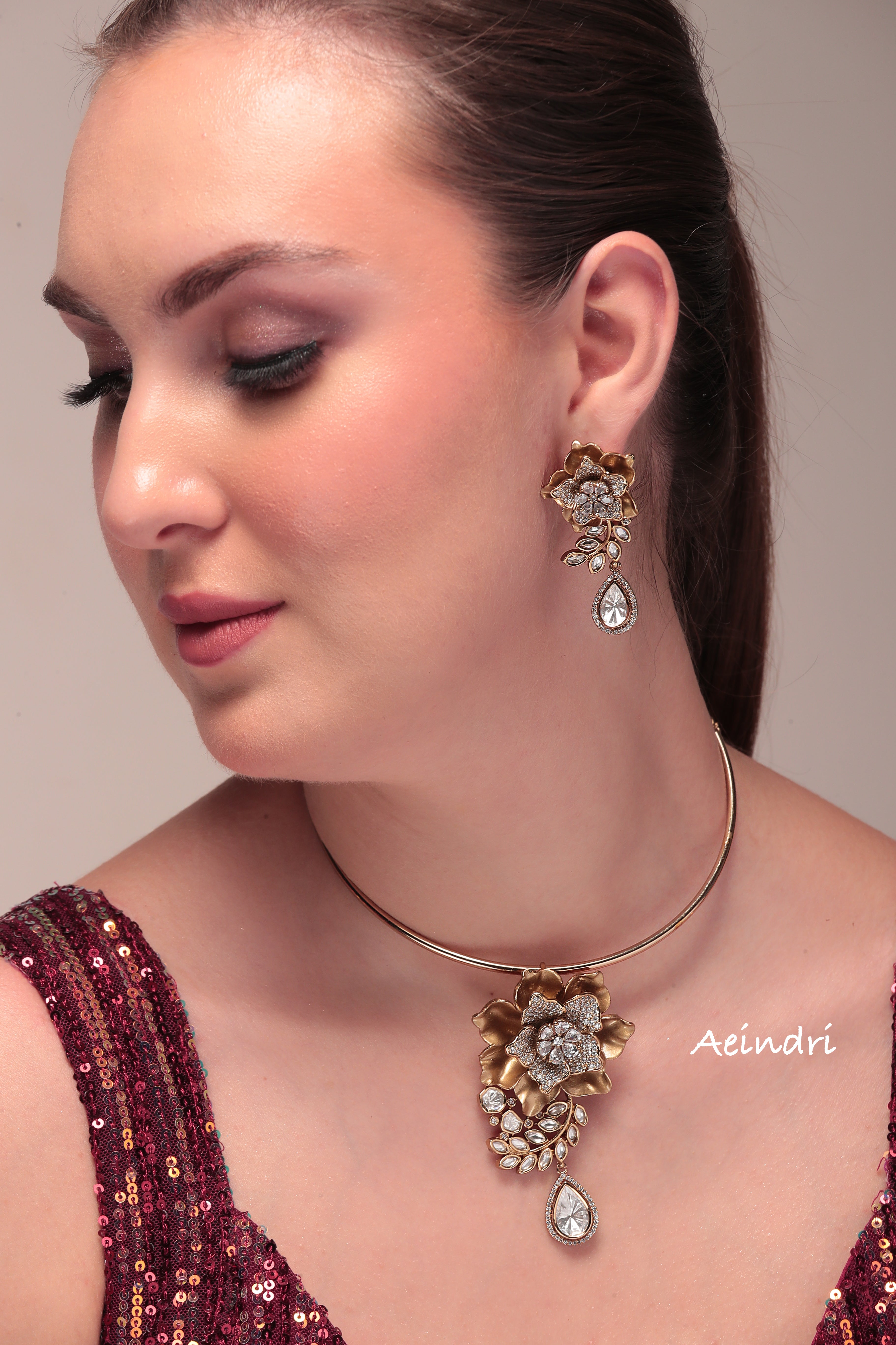 Elegant Floral Designer Hasli Necklace with Matching Earrings