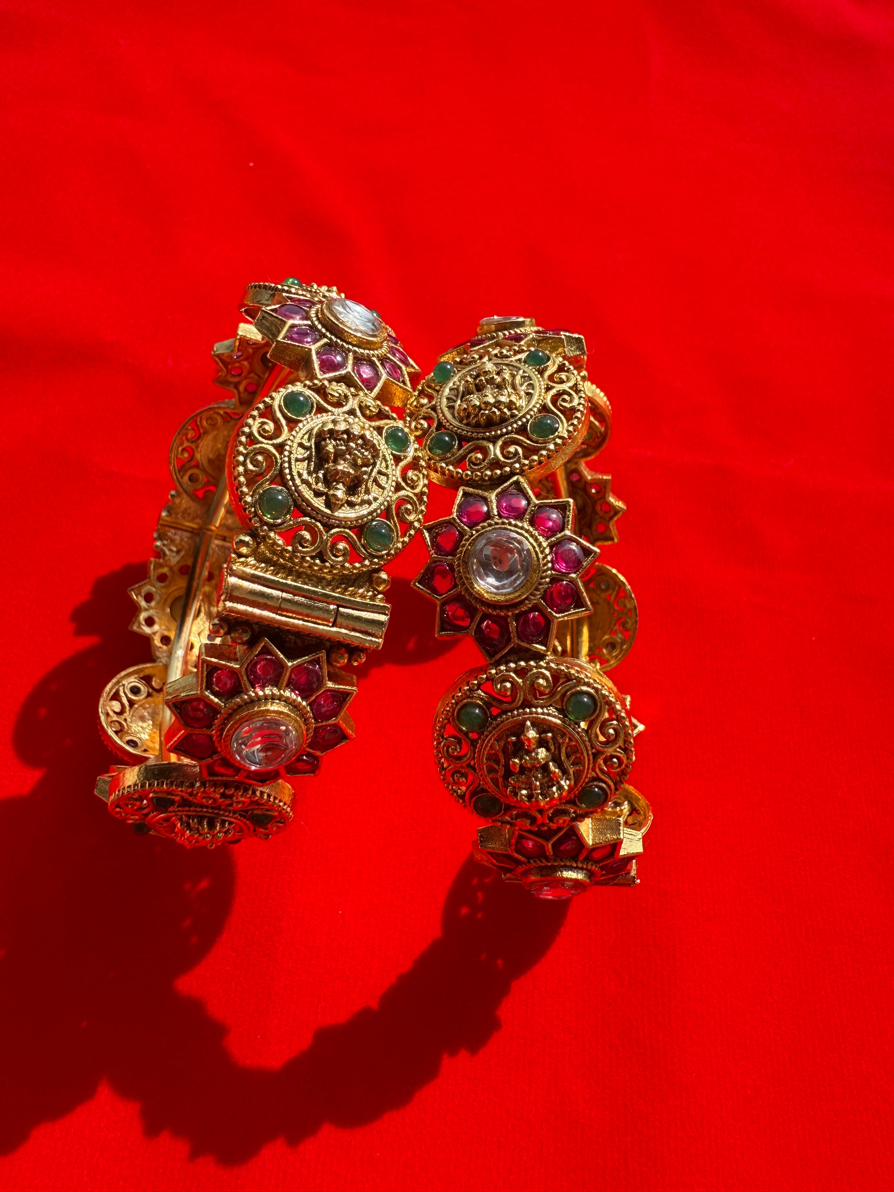 Rani pink & emerald  openable bangle