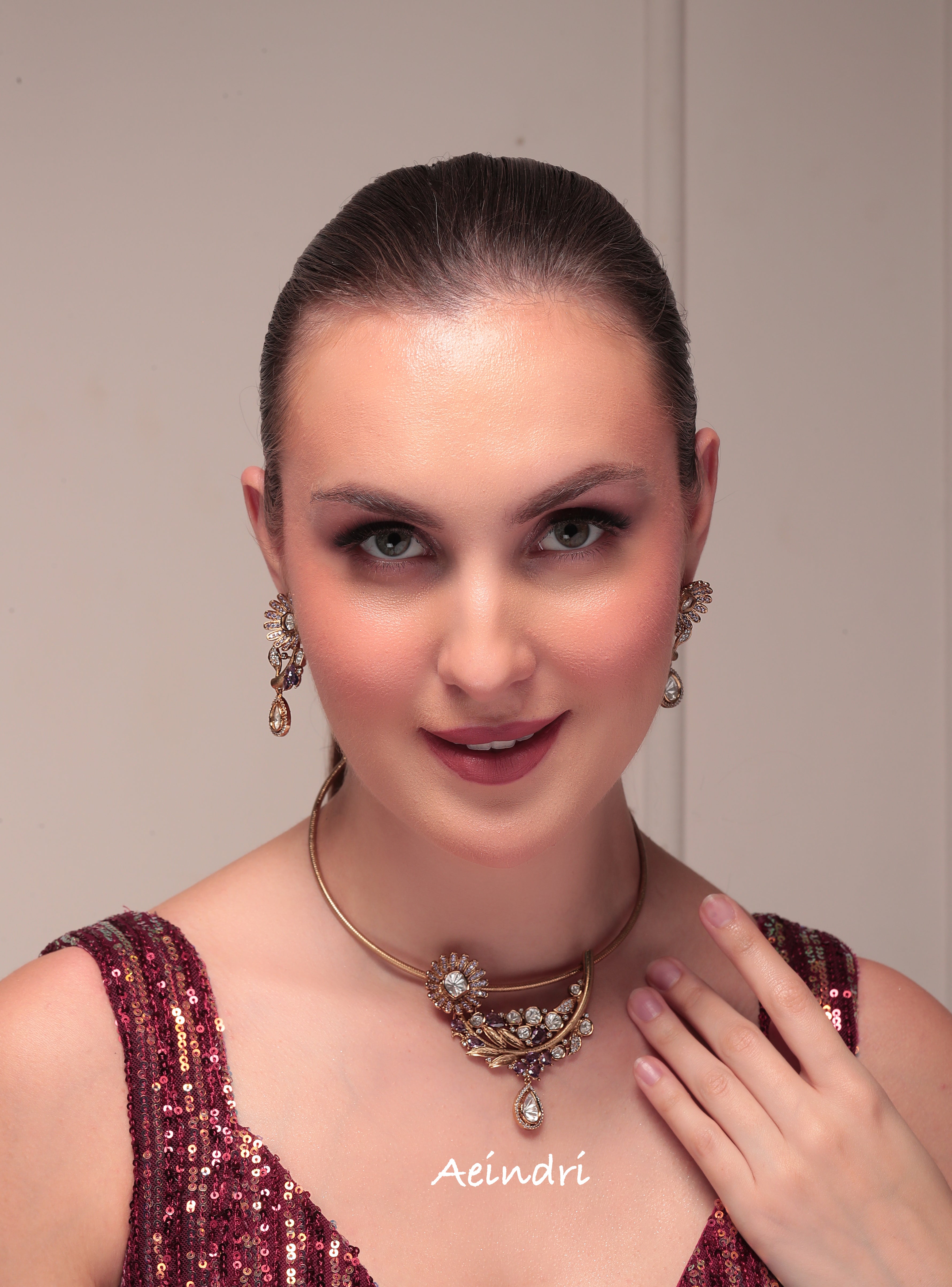 Aeindri Graceful Floral Hasli Necklace Set with Earrings