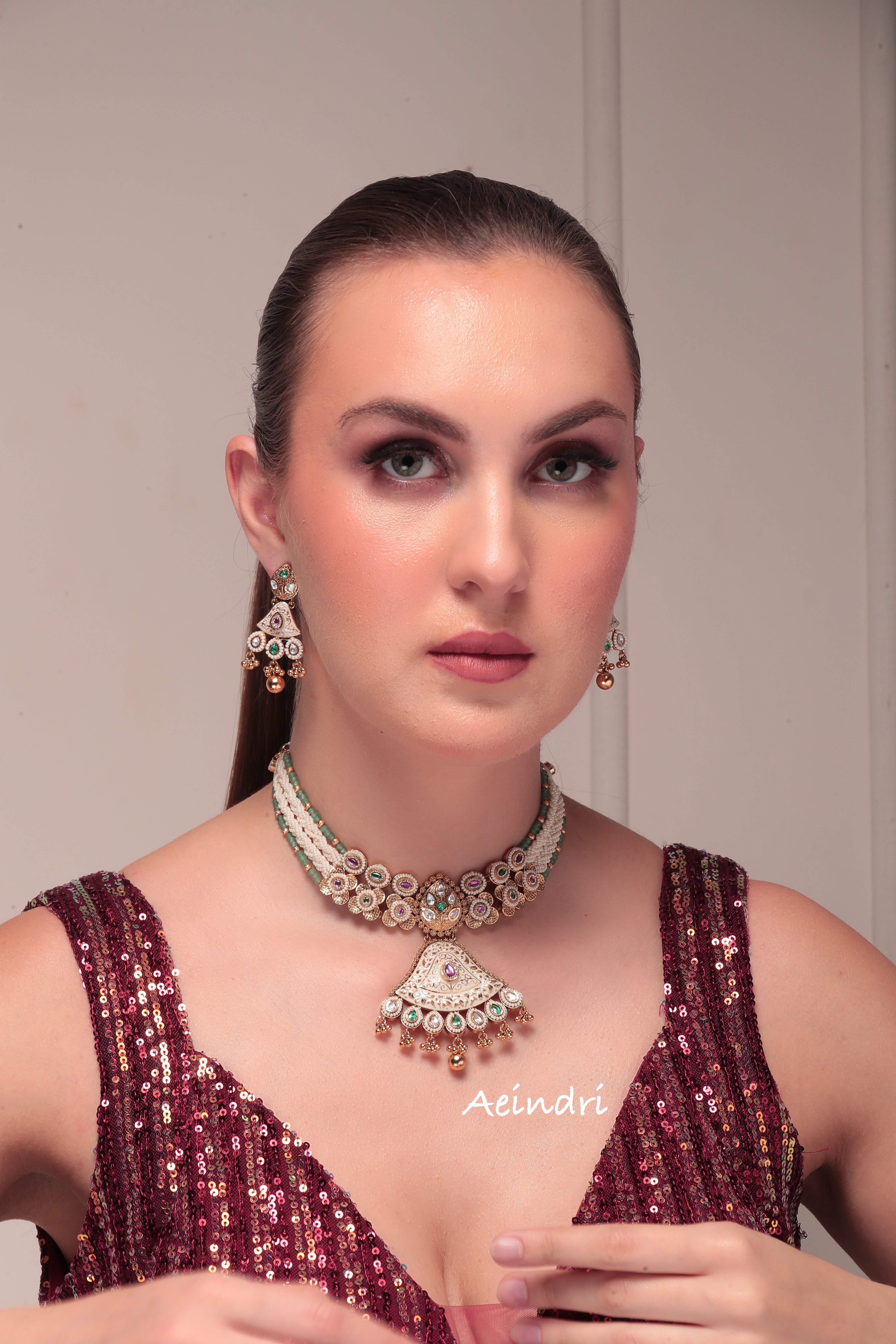 Timeless Royal Fan Necklace