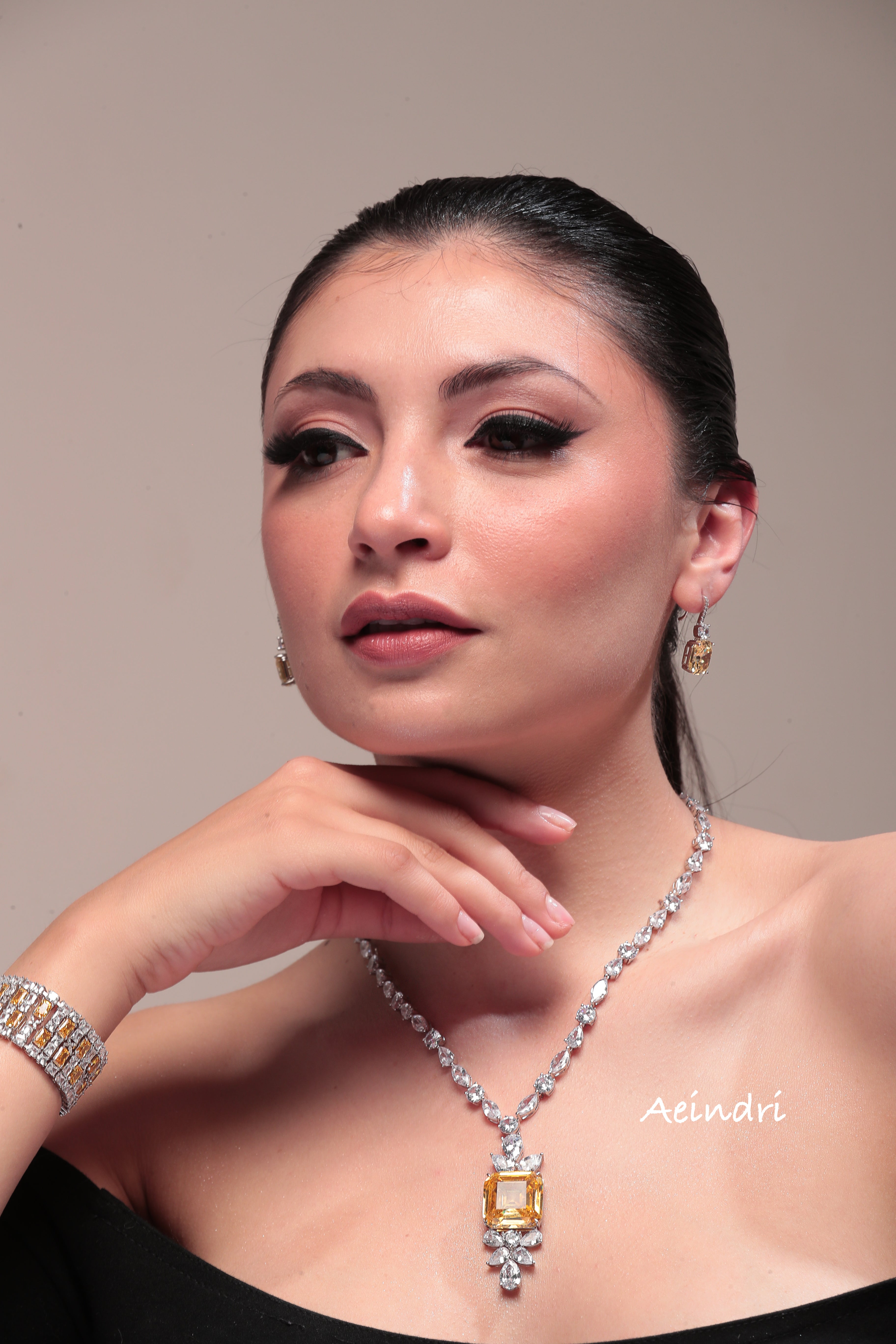 Golden Aura Diamond-Cut Necklace