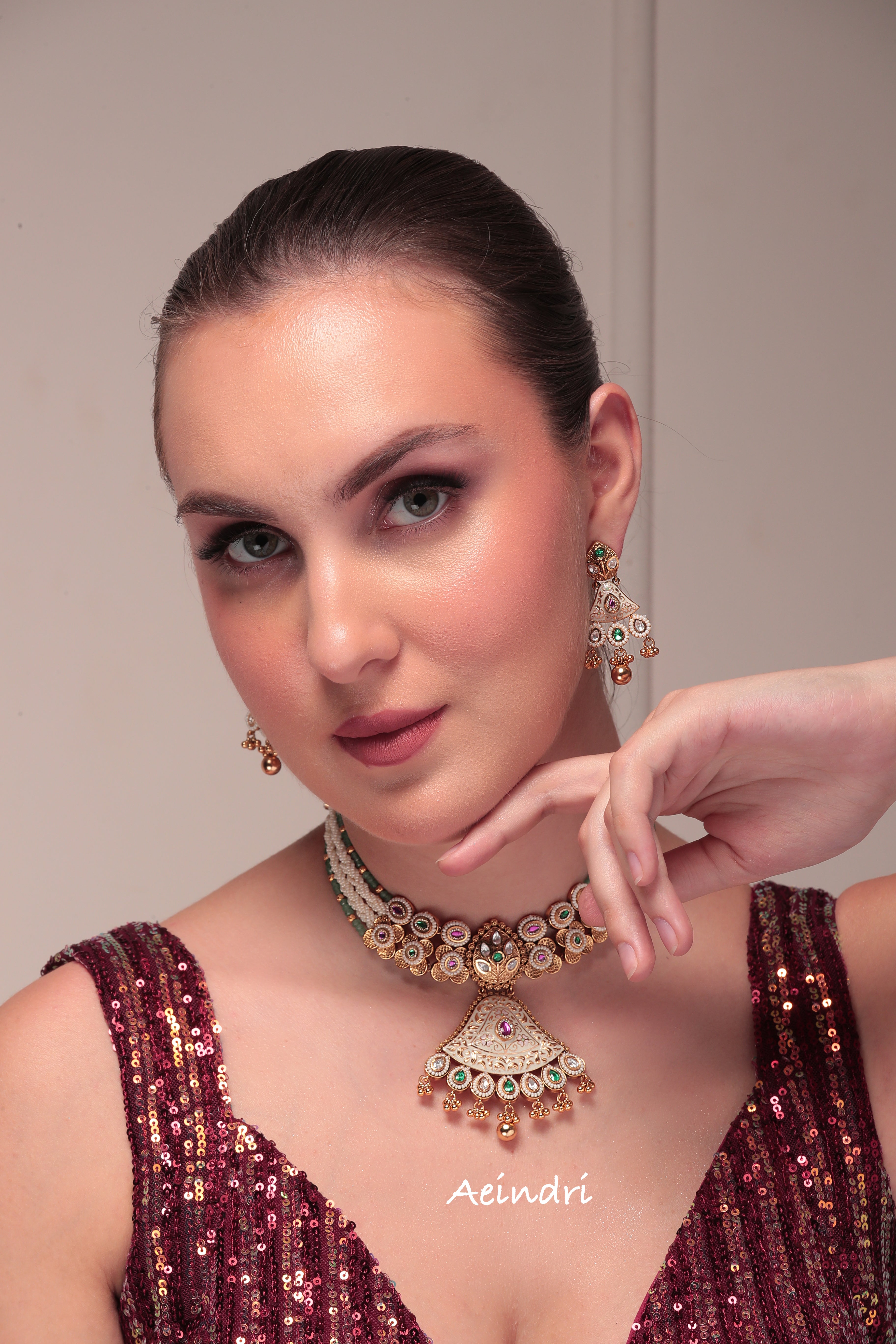 Timeless Royal Fan Necklace