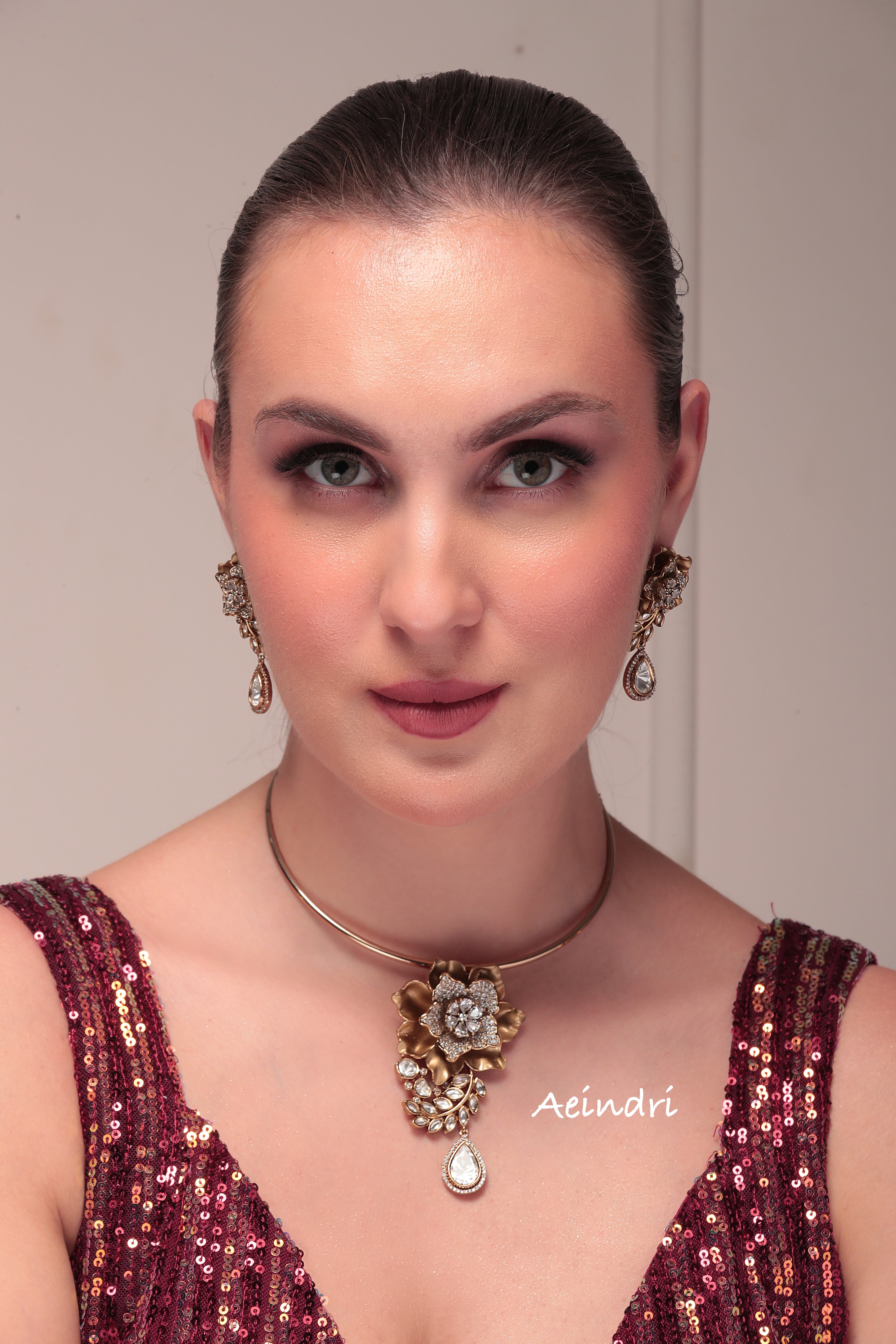 Elegant Floral Designer Hasli Necklace with Matching Earrings