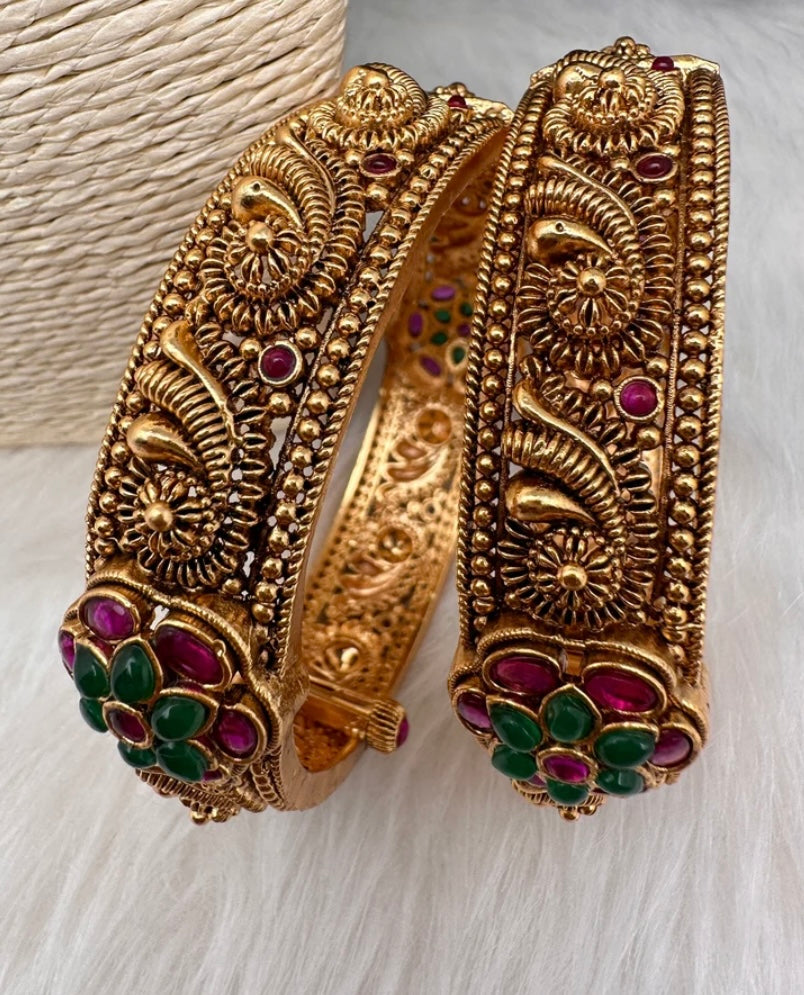 Traditional Green & Ruby Stone Bangles