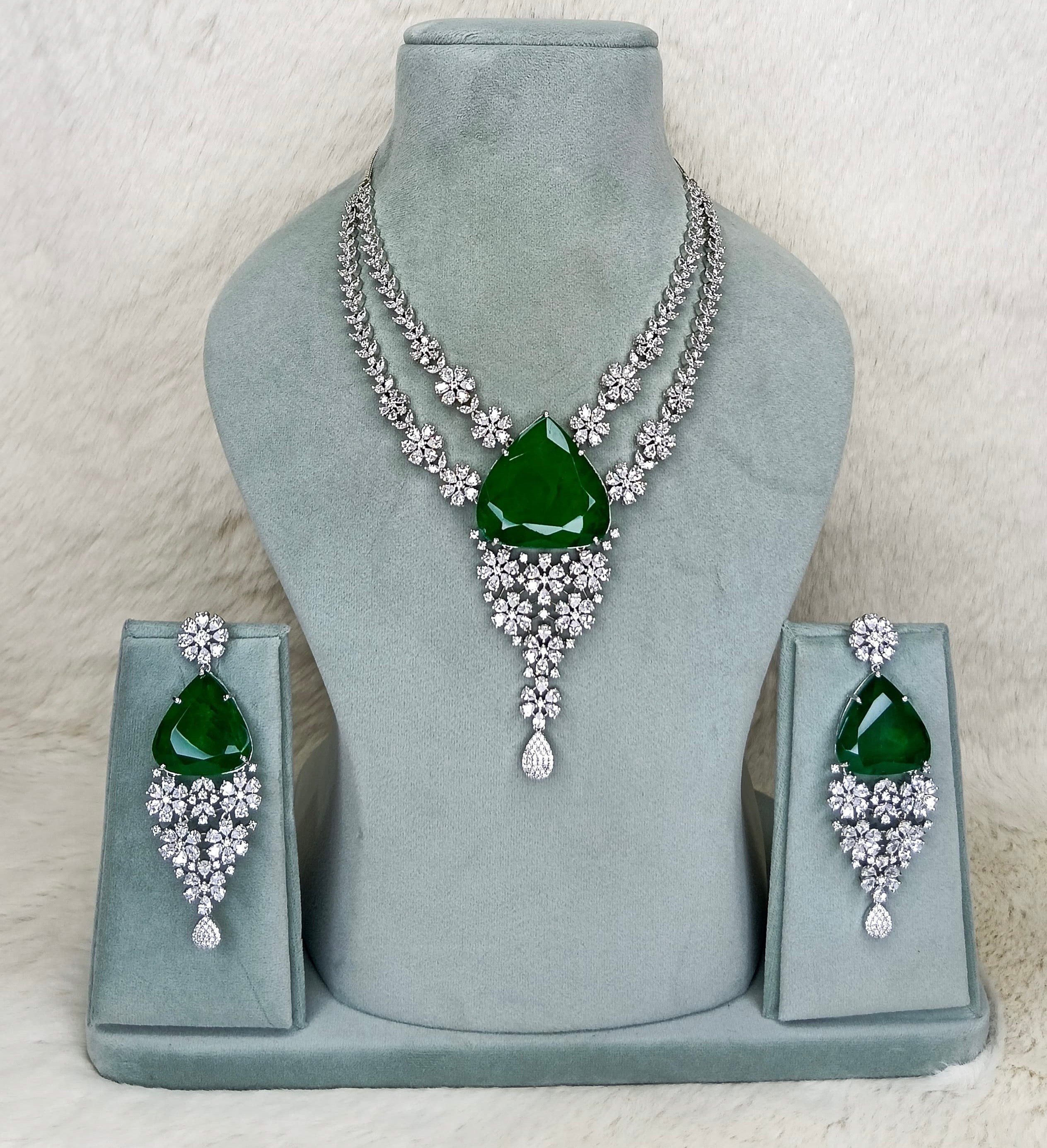 Adorned Allure Ad Necklace Set