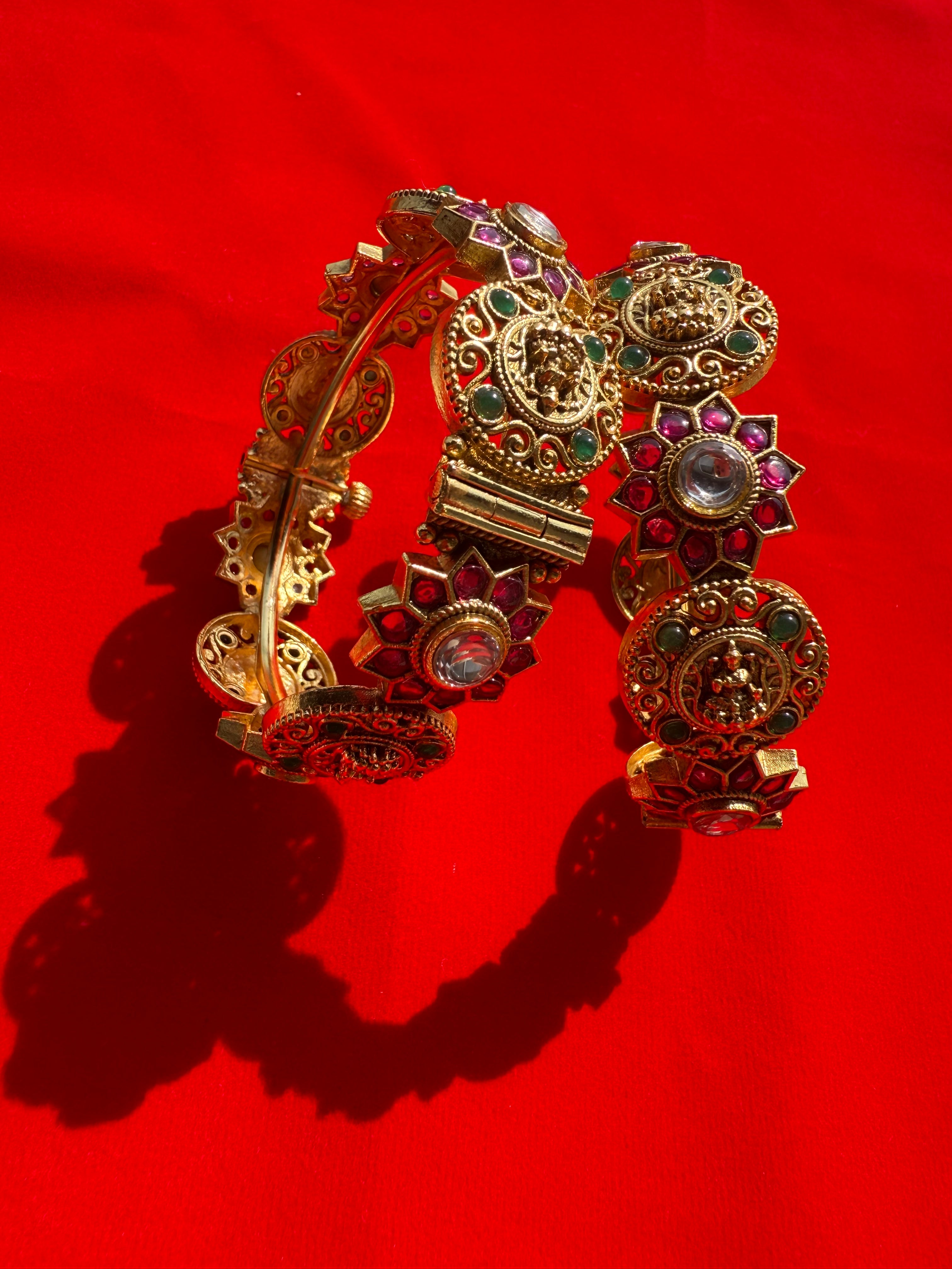 Rani pink & emerald  openable bangle