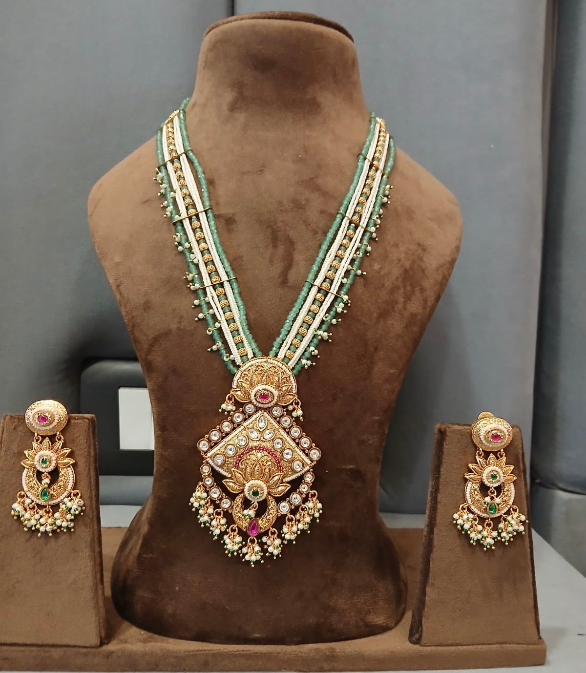 Royal Heritage Gold-Plated Necklace Set
