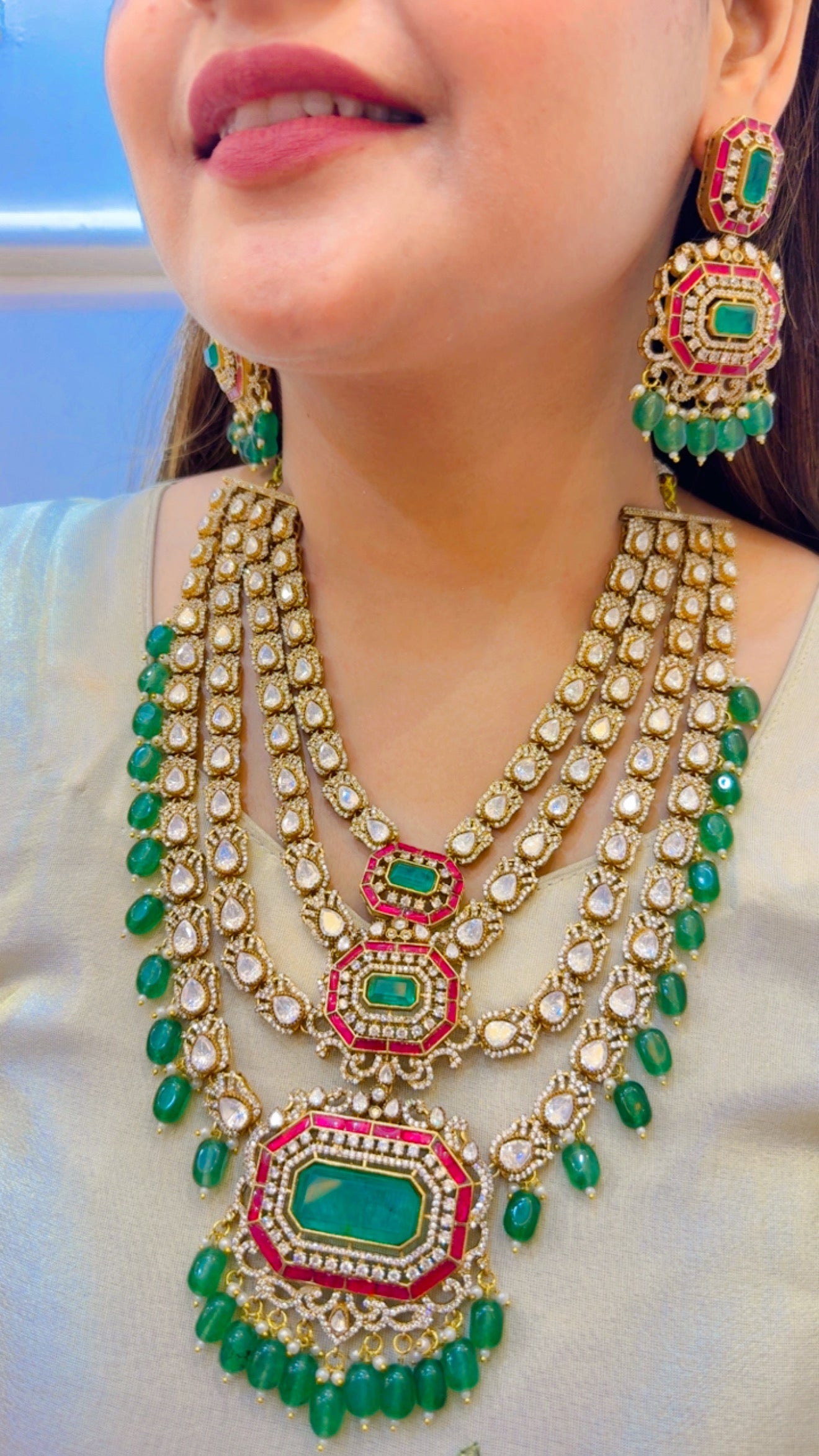 Royal Emerald Heritage Necklace Set