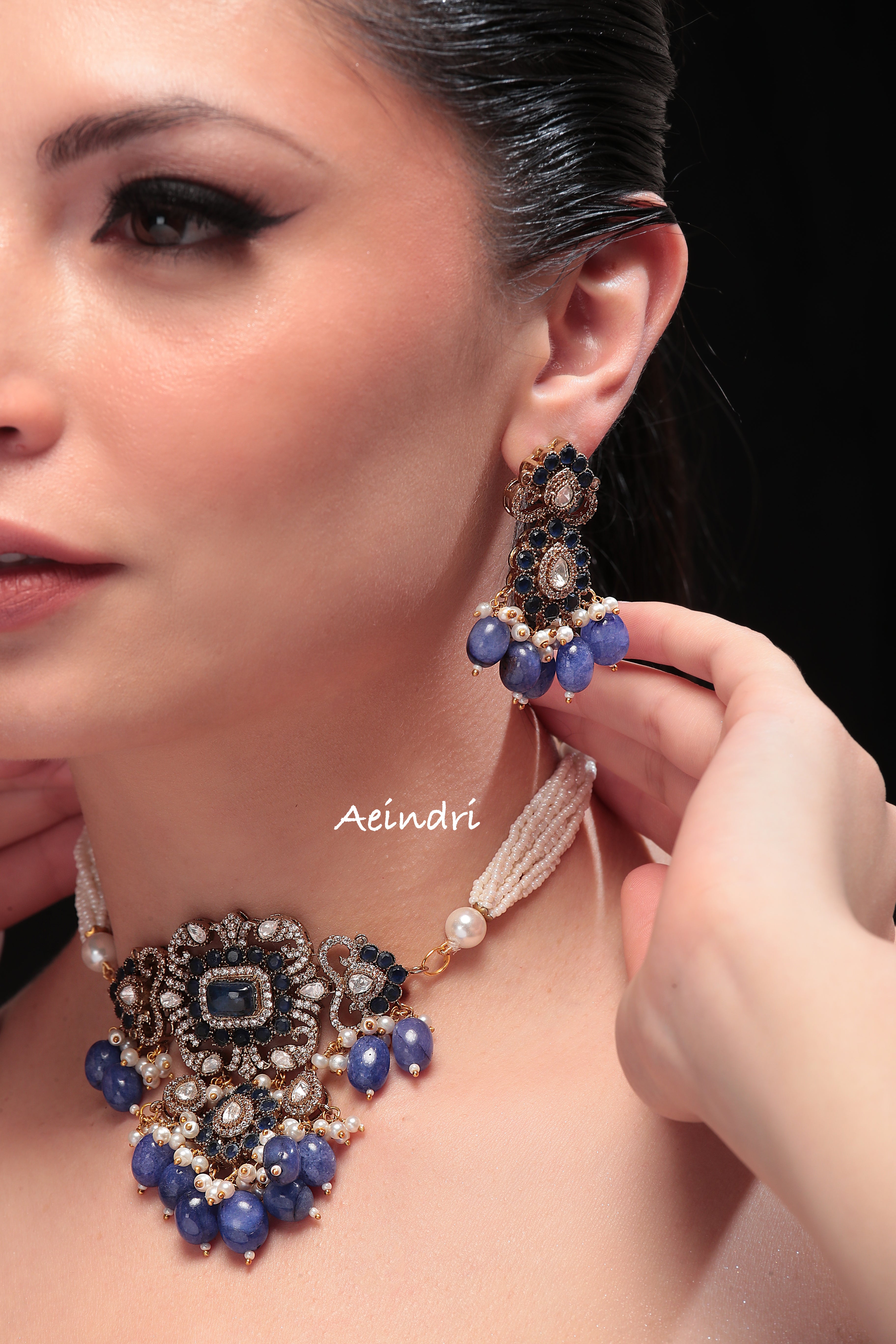 Luxurious Blue Gemstone Pearl Choker Set by Aeindri
