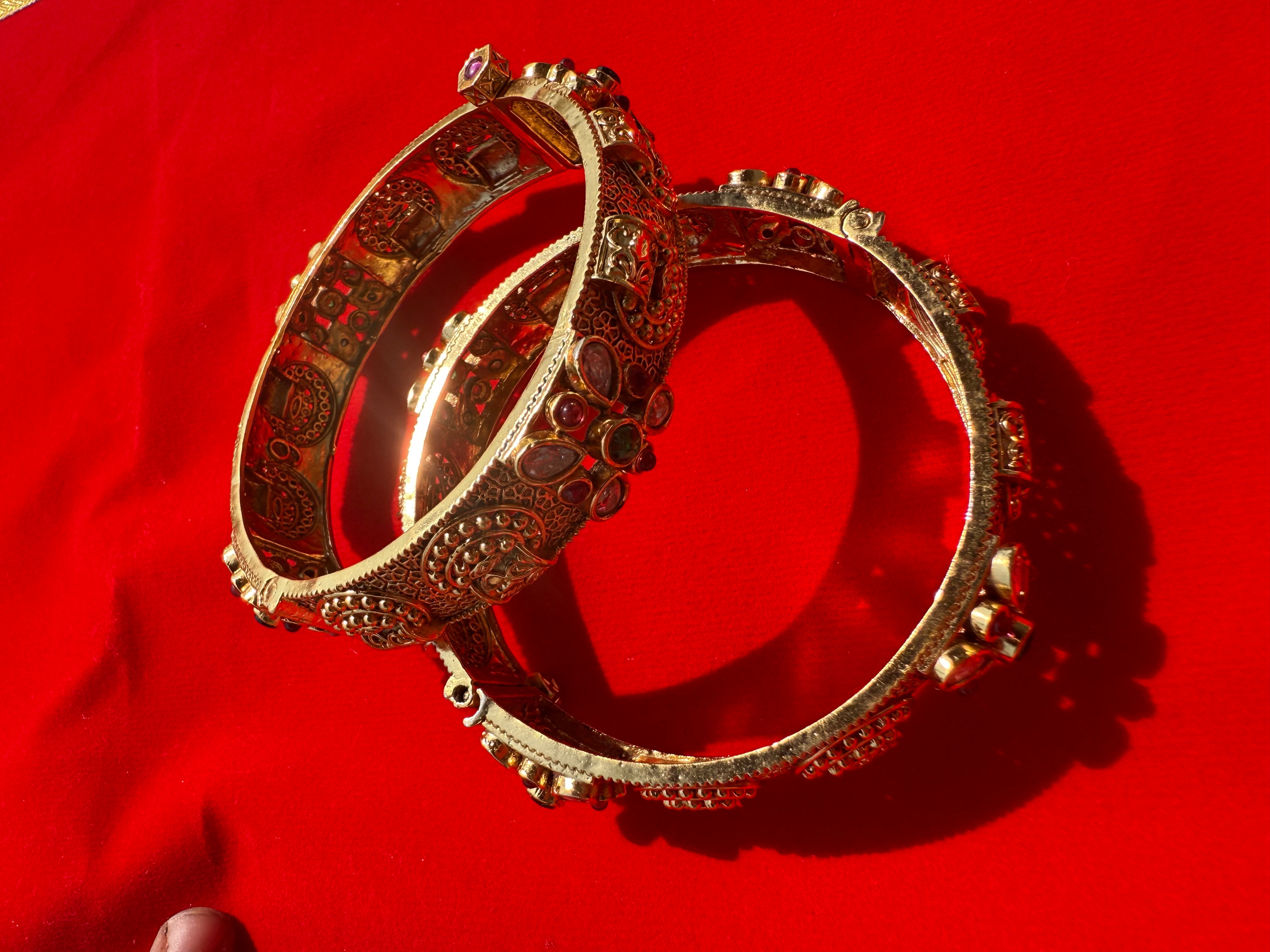 Antique Flower Bangle