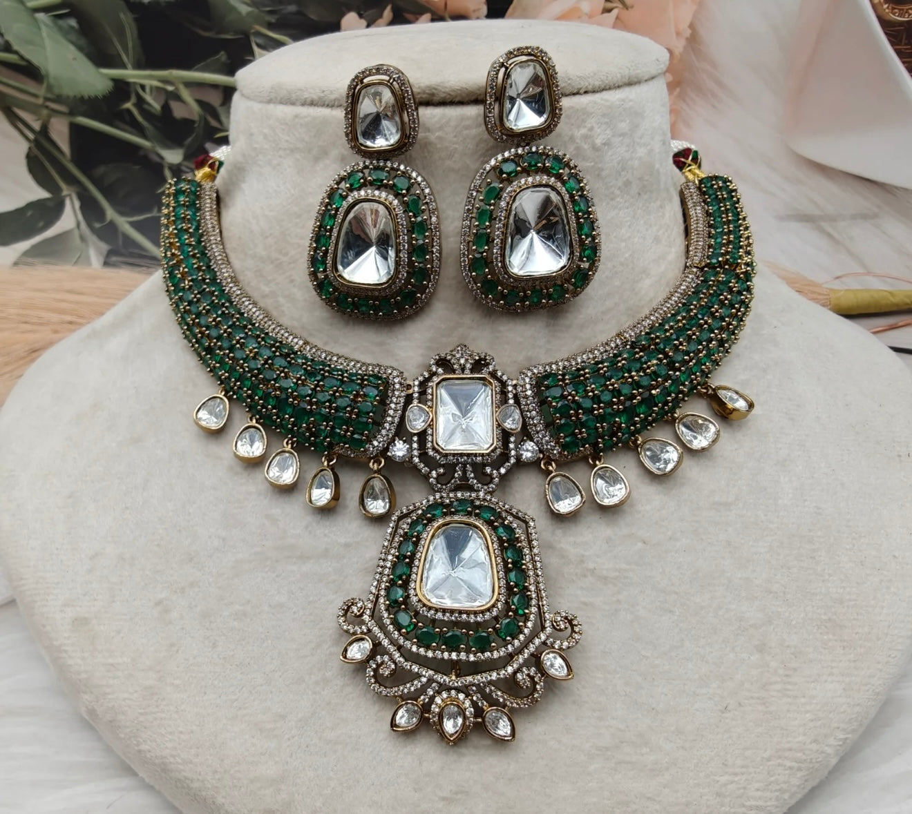 Moissanite Polki Premium Necklace Set - Green