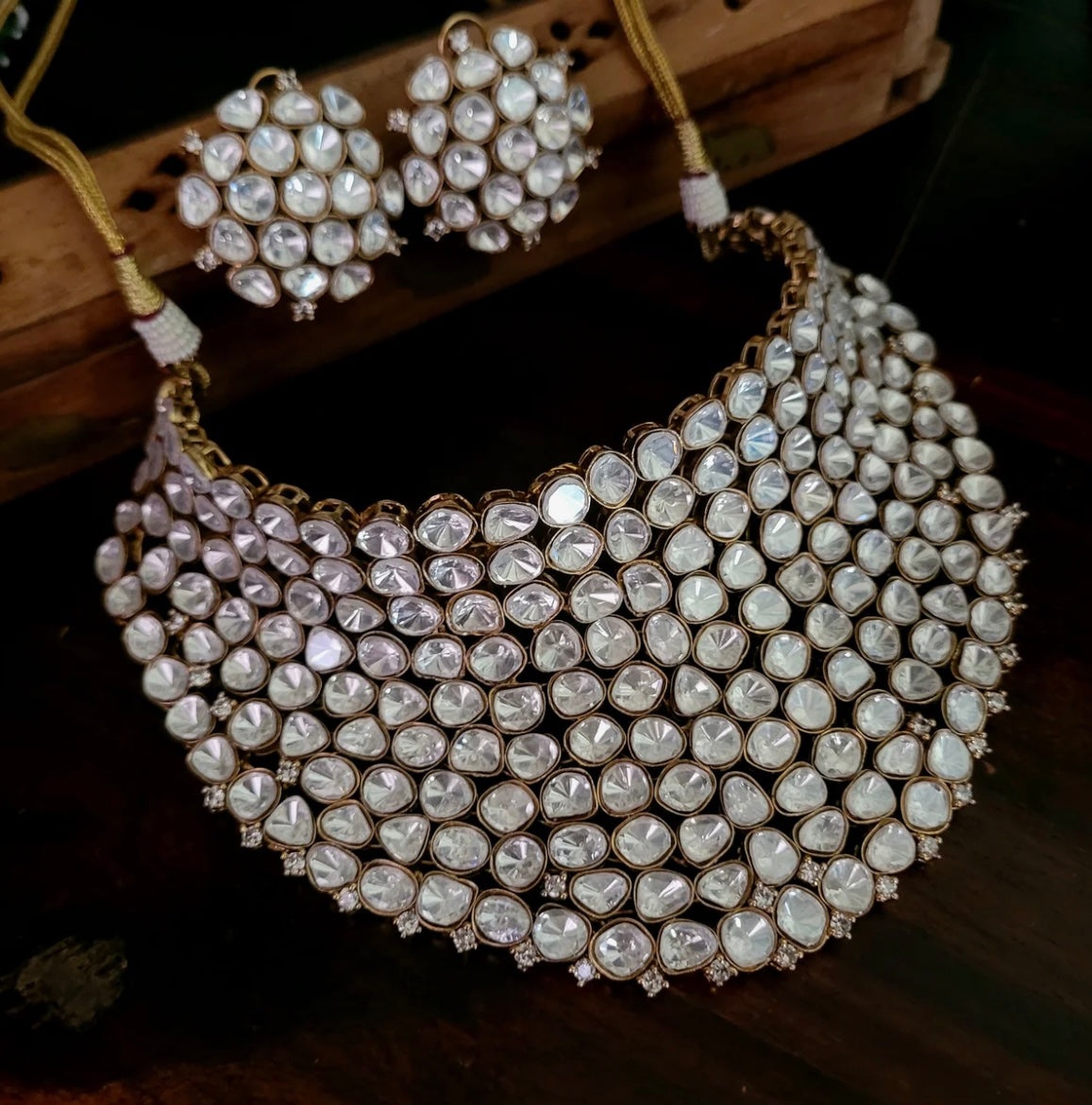EXCLUSIVE POLKI KUNDAN DESIGNER CHOKER WITH EARRINGS