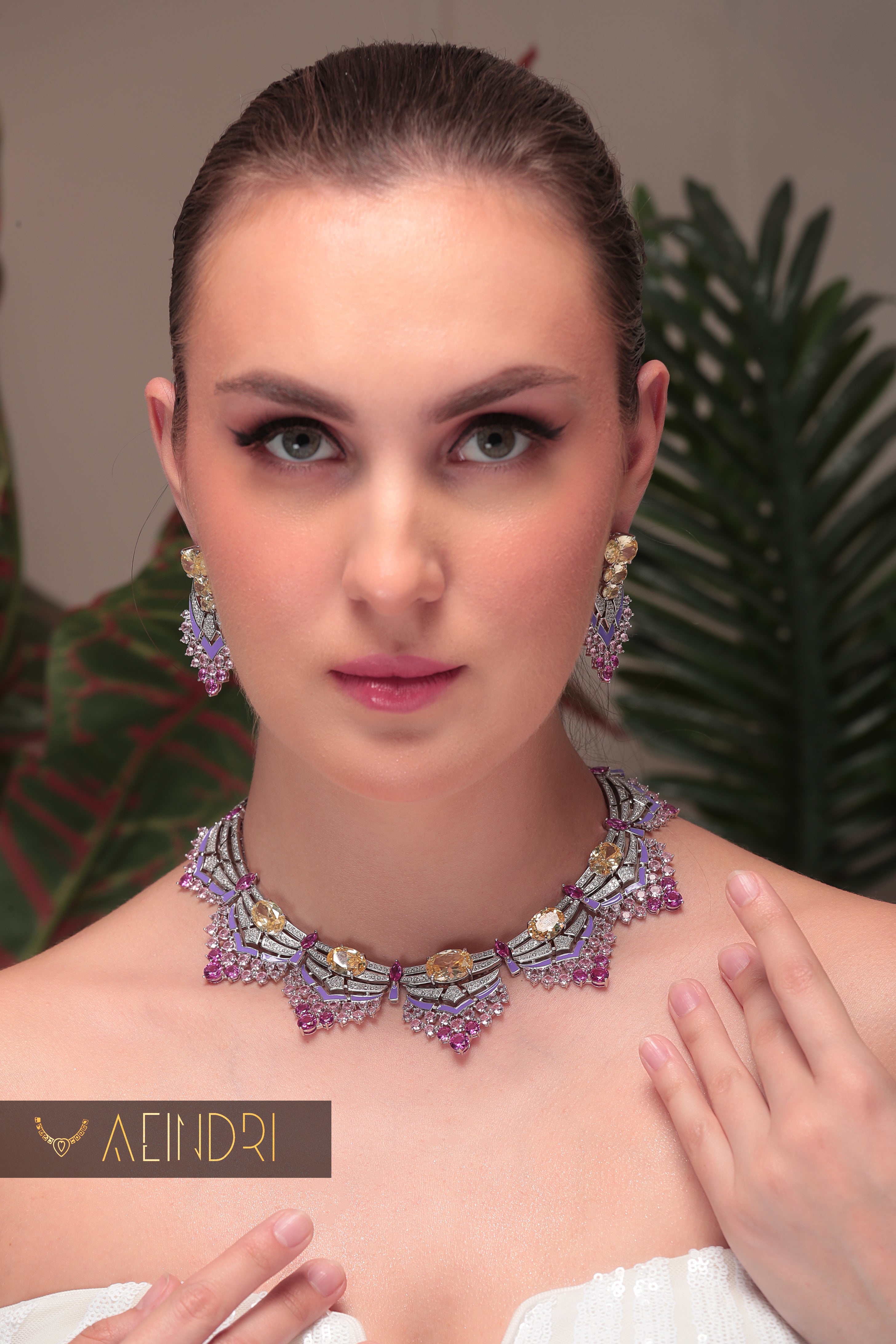 Aeindri High-Quality Diamond-Look Necklace & Earrings Set